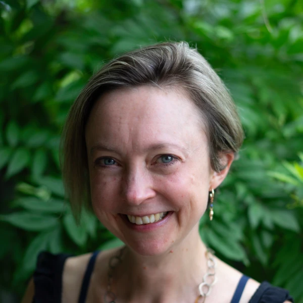 Dr Charlotte Iveson